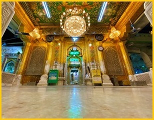Khadim Ajmer Sharif serving the shrine of Khwaja Garib Nawaz